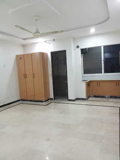 Affordable Flat Available For rent In H-13