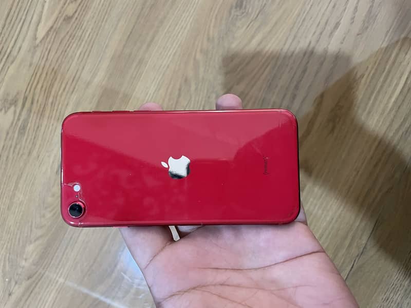 iPhone SE second generation 0