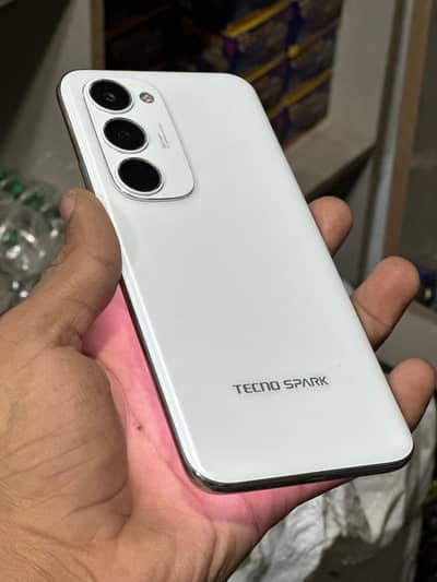Tecno spark 40 pro plus saeld set