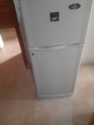 Refrigerators/Fridge