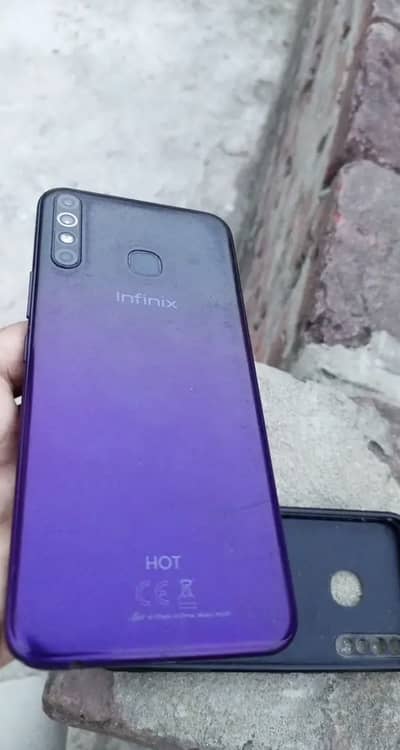 Infinix hot 8 4 64 sab ok ha