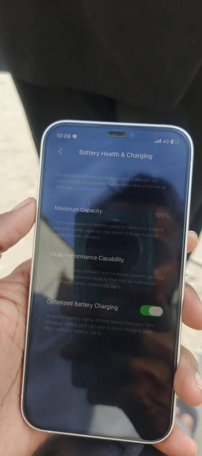 battery health 100%. 10/10 condition