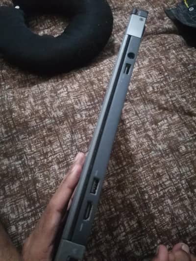 Dell Laptop e7250 Latitude