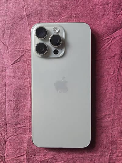 iPhone 15 pro max 256gb HK PTA