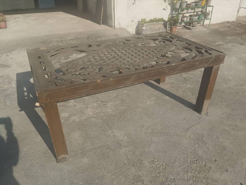used dining table slightly damaged 4
