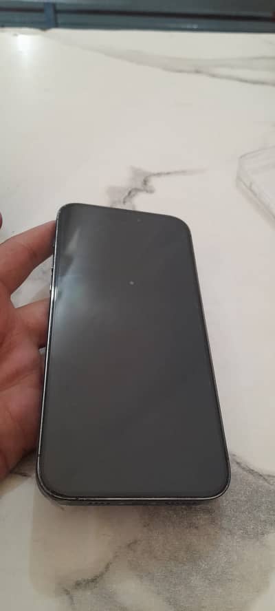 I phone 14 pro max 256 LLA jv with box water pack