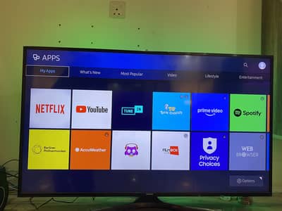 Samsung smart tv with 4k ulta HD (2160p)