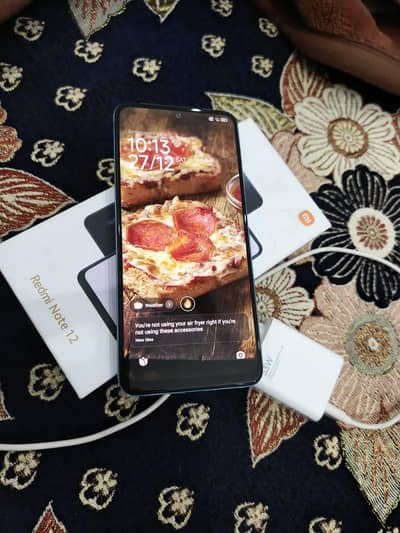 Redmi note 12 8/128 complete box . only call ye Whatsapp pr rabta krlo