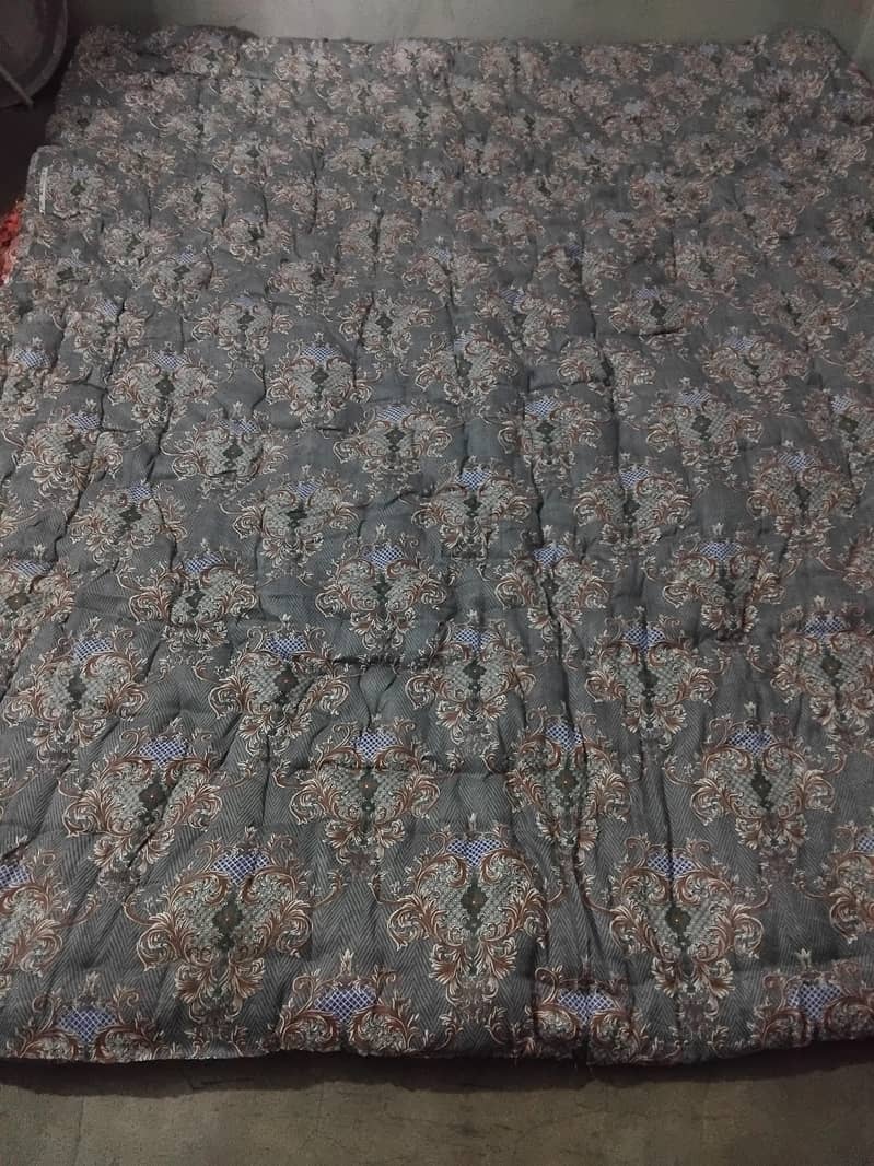 "نئی ڈبل سائز روئی کی رضائی – موٹی، گرم اور بہترین" 1