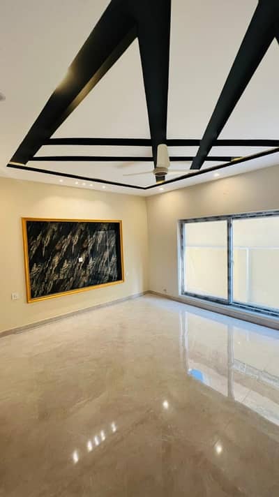 7 Marla Upper Portion Available For Rent