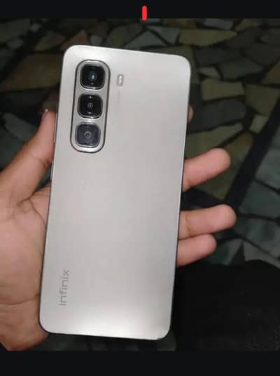 hot 50 8+5+128gb diule sim pta all ok halat ruff