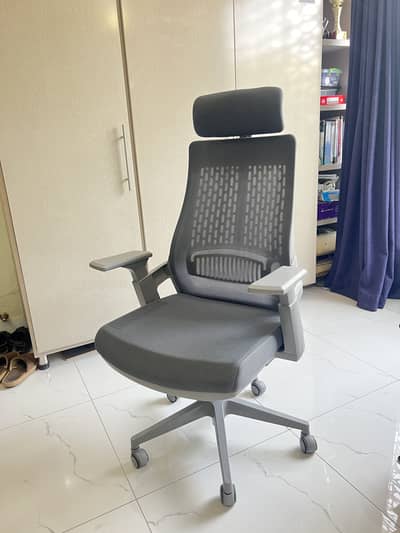 Office chair/Study chair/Gaming chair