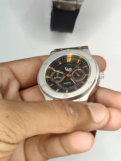 Men's watch for everyday and formal wear |with  comfortable Straps