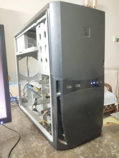 gaming pc i7 3rd with 570 sapphire nitro+