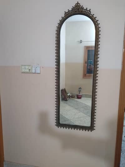 Elegant Decorative Wall Mirror