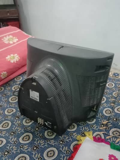 Urgent sale in 3 days contact us 03027380938