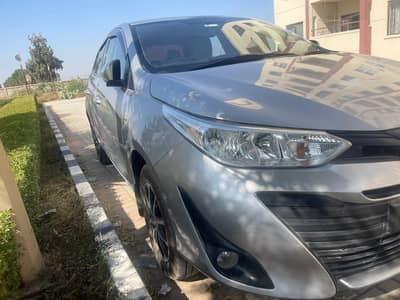 Toyota Yaris GLI automatic 1.3 CVT