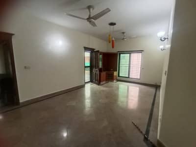 1 Kanal Separate gate Upper Portion Available For Rent In DHA Phase 3 Block X