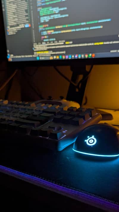 Steelseries rival 3 gaming mouse (with box)