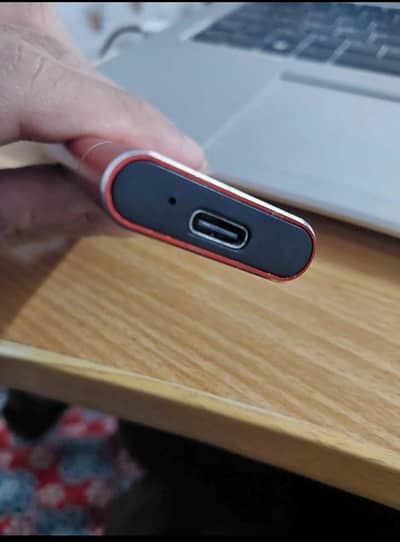 2TB  Type C Portable SSD