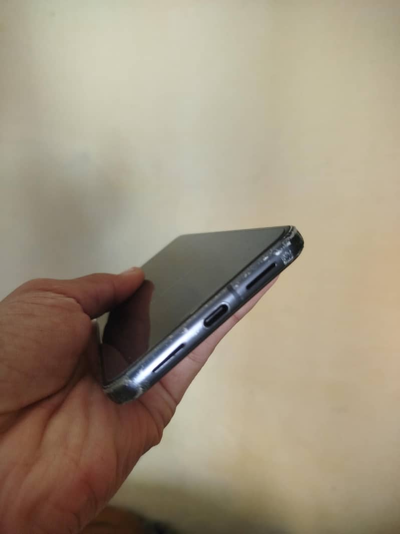 Google pixel 8 pro 3