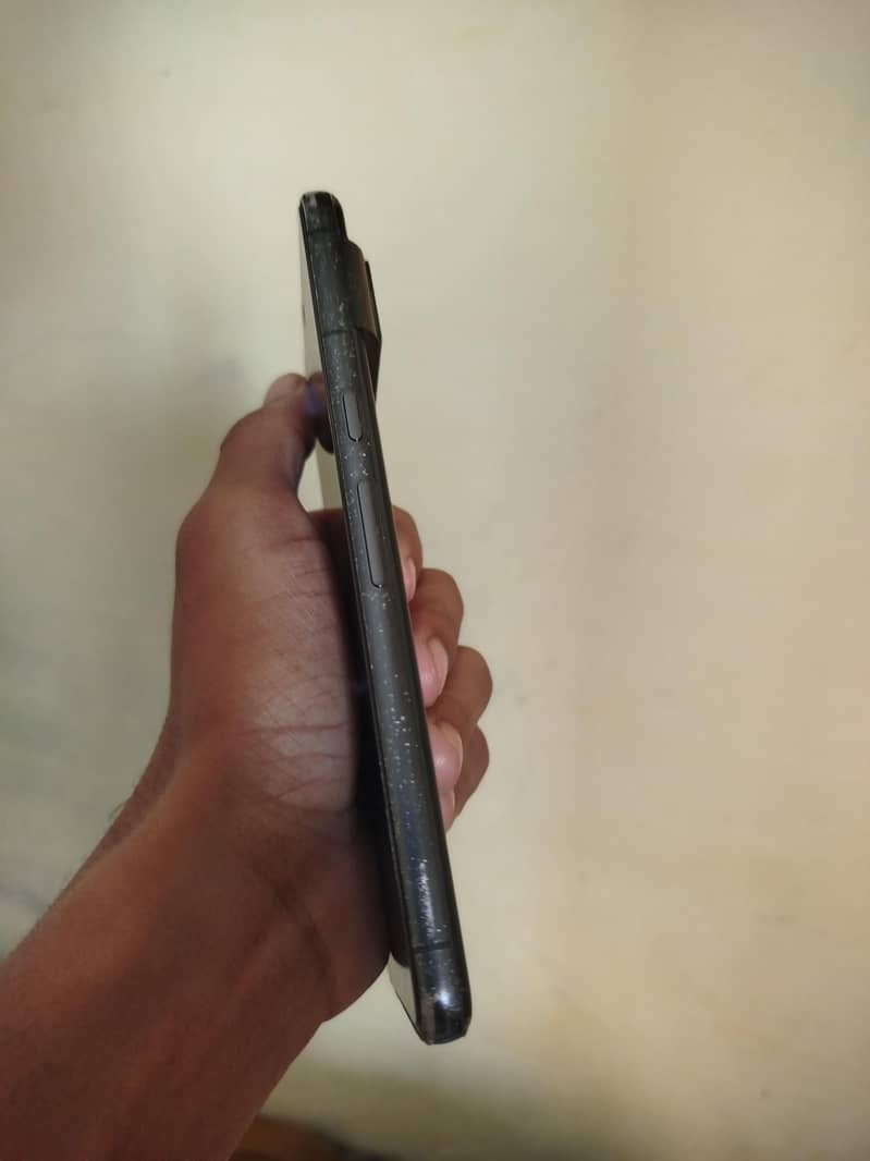 Google pixel 8 pro 4