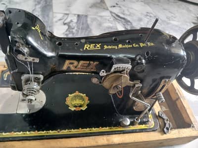 REX embroidery Machine