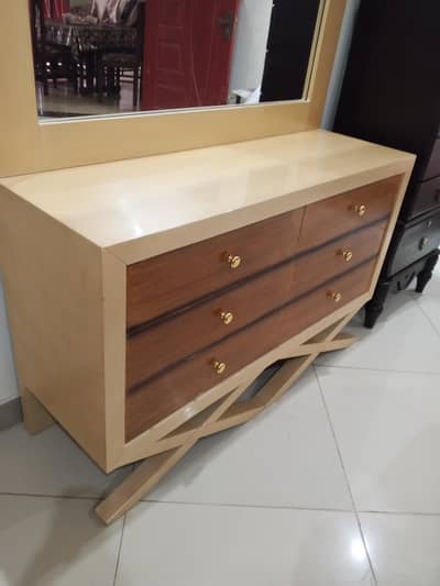 New condition Bed set