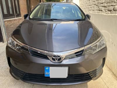 Toyota Corolla Altis 1.6 company maintained