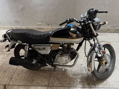 Honda cg150 black 2025 new 366km only