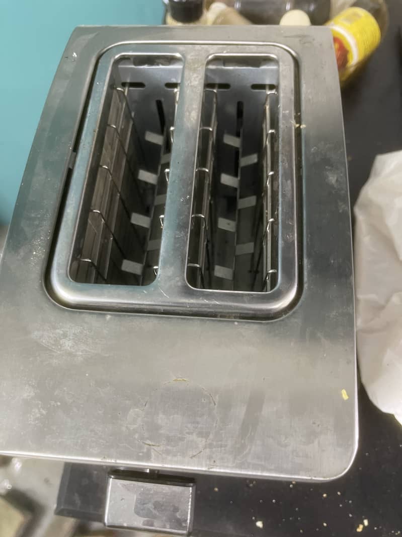 Bread  Toaster 0