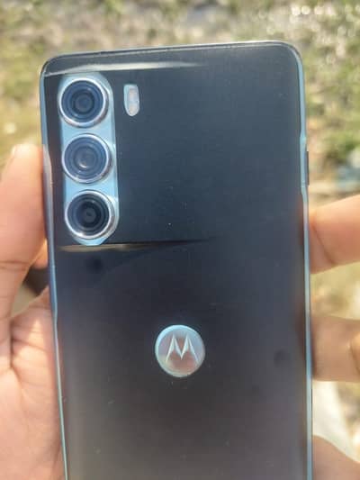 moto g200 5g 8by10 8 128