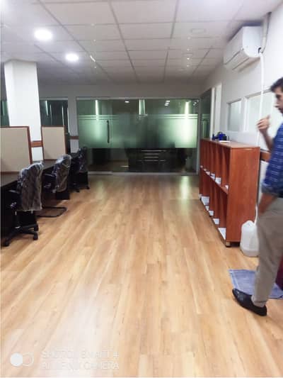 Office For Rent Area 1650 SQFT Office Available For Rent Real Pictures In Main Boulevard Road Gulberg 3 Lahore
