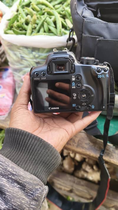 Canon DSLR Camera With 18-55mm kit lens and Complete Accessories