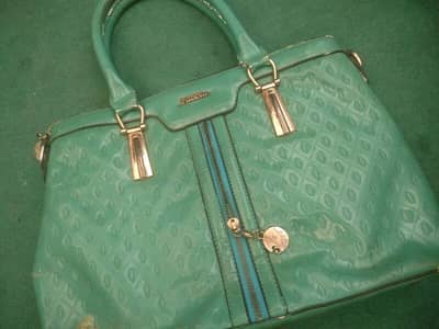 2 awesome Ladies purse bags