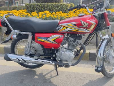 Honda CG 125 2025 Model excellent condition  1st hand 1st owner