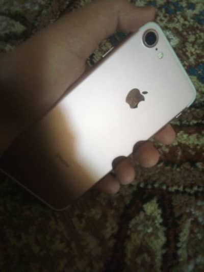 Non pta iPhone 7 battery health 83 condition 10/10 ok piece