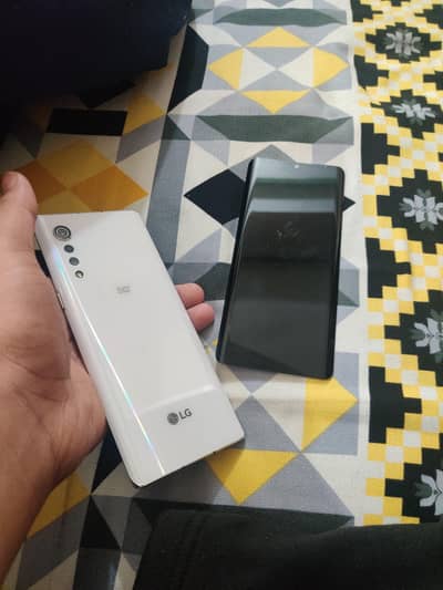 LG velvet mobile +  with one orignal panel