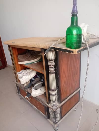 iron table plus cabinets ,doors are available but broken