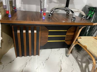 office table-manager table-conference table-reception counter-exective