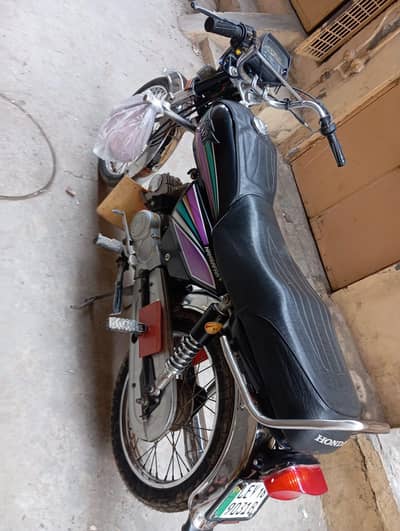 Ravi 2018 model. ph#03258110224 ya number on ha