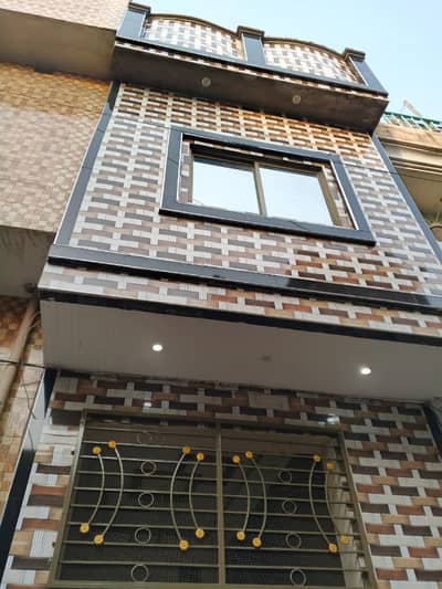 2.5 Marla Beautiful brand new Double Story House For Sale At gulshan park lalpul