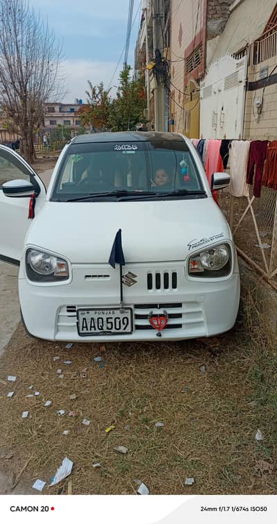 i am selling Suzuki Alto full automatic 2020 model
