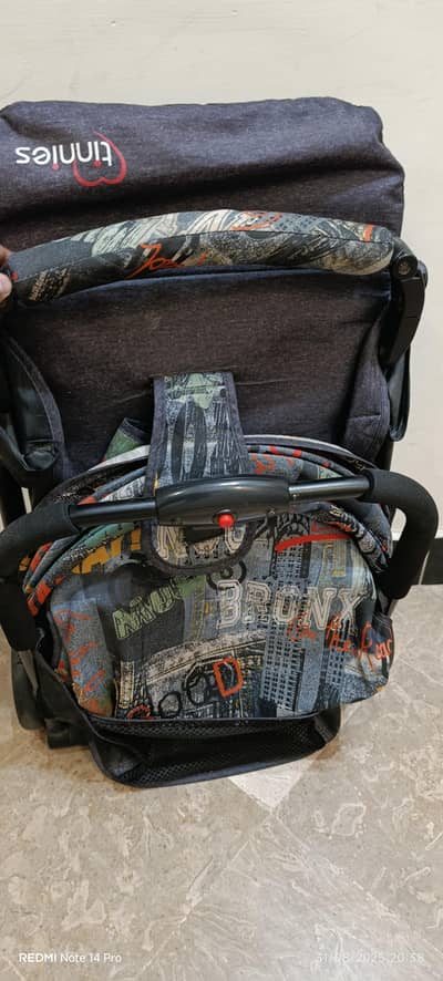 Tinnies Stroller