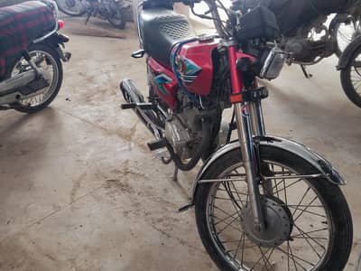 United 125 for urgent sale.