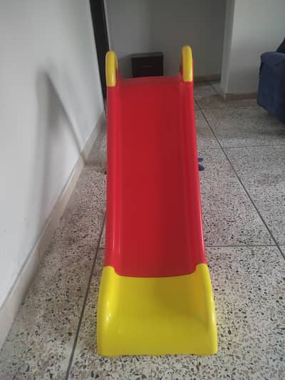 Slide 3 steps Good quality, just like new