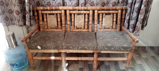 5 seater sofa set in new condition