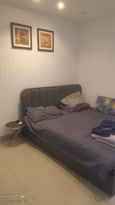 1 bed furnished flat rent available for jinah mall palaza jubilee town