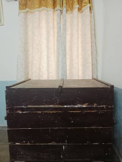 Wooden Storage box and Wooden Table