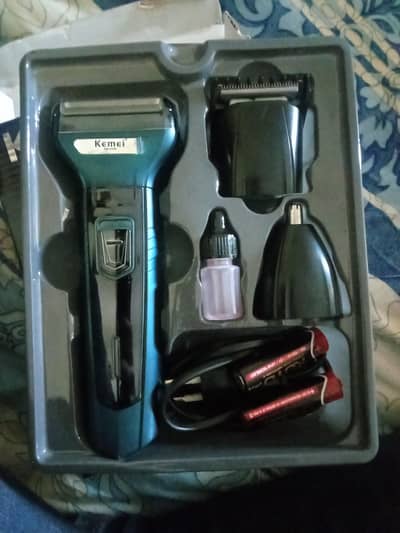 Kemei KM 6330 3 in 1 Grooming Trimmer Kit box open new condition